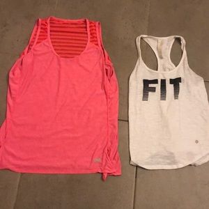 Workout shirts Ellie